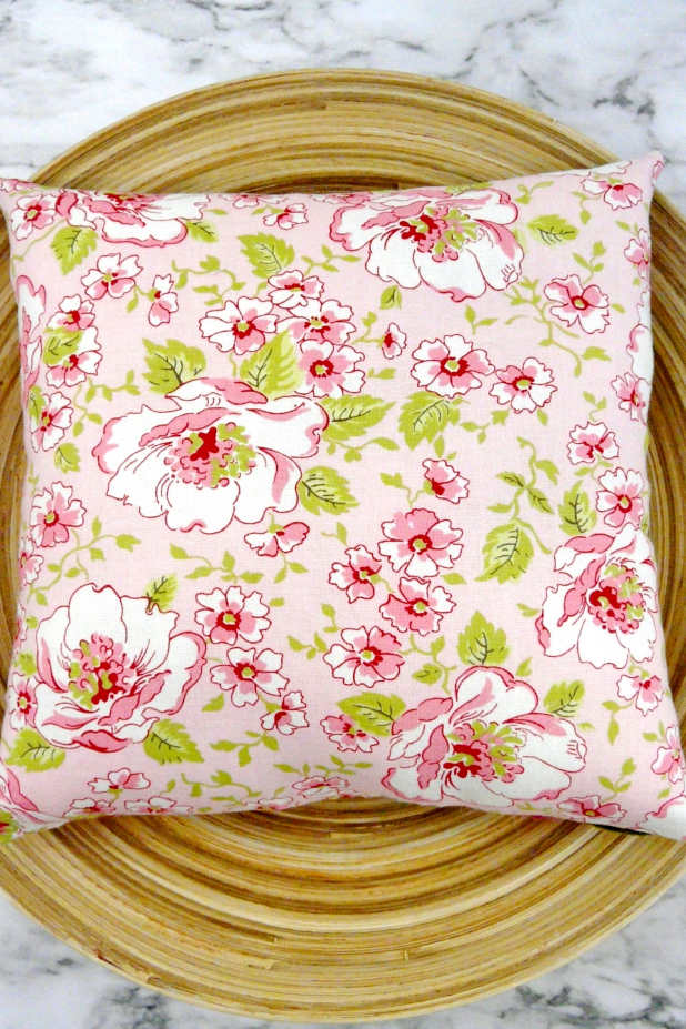 may month hand embroidery balloon pattern