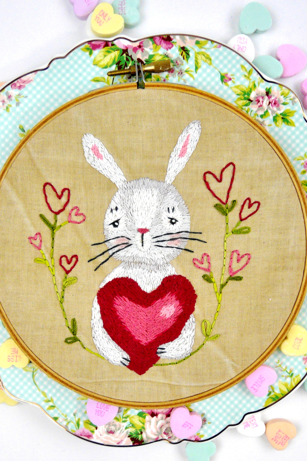 embroidery valentine rabbit pattern